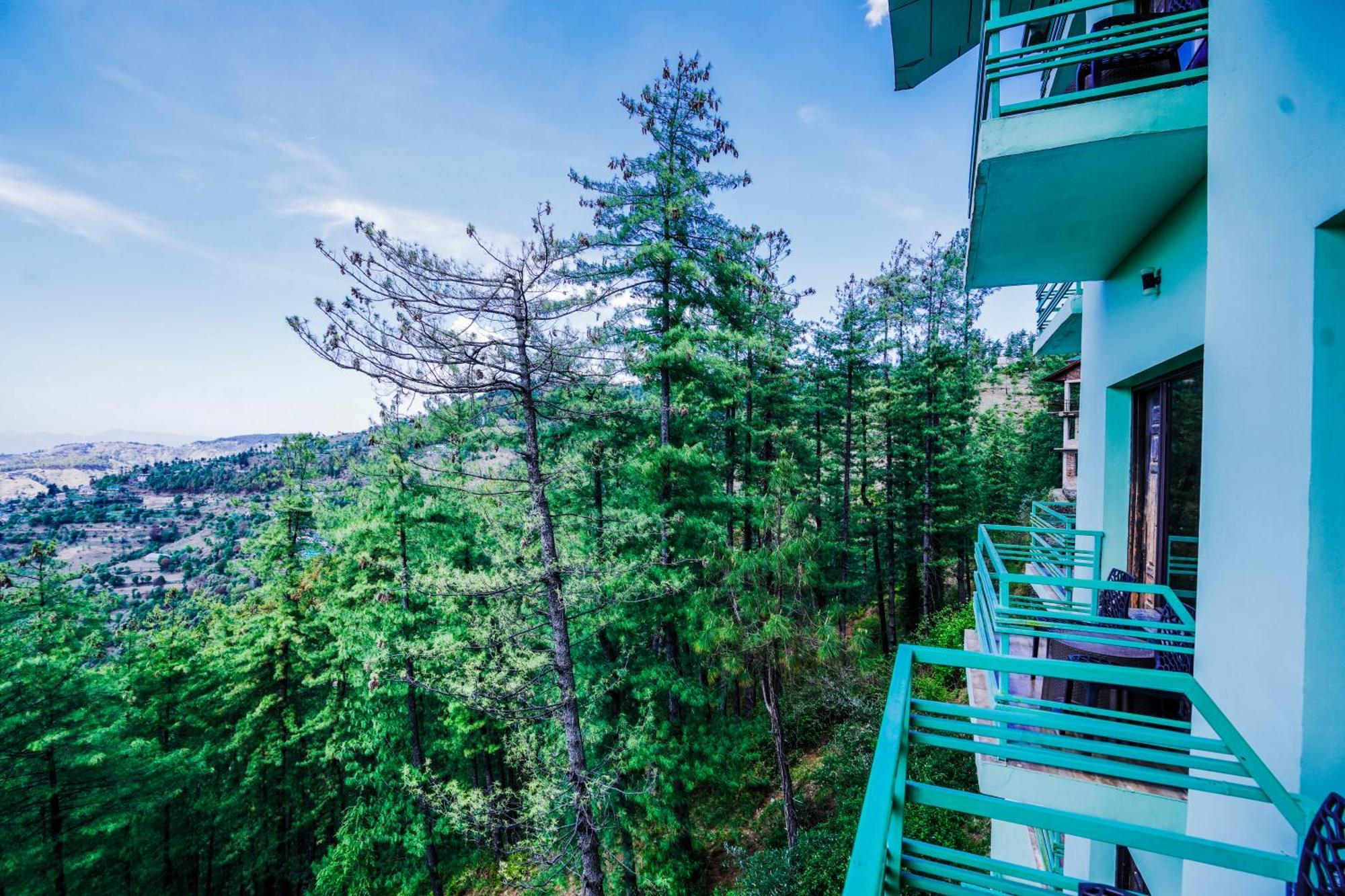 Nature Valley View Resort Mashobra !! Luxury Choice !! Gaming Zone !! Open Terrace !! Big Parking Shimla Exterior photo